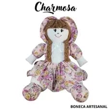 Boneca De Pano Tecido Tricoline 100% Algodâo Charmosa Sentada Rostinho Bordado
