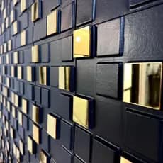 Kit 40 Placas Decorativa 3D Preto com Dourado Espelhado Revestimento Moderno Sala Quarto 25x25cm