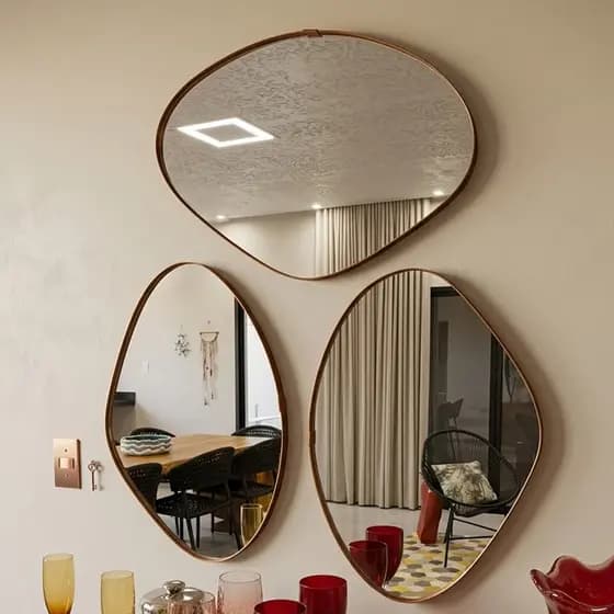 Trio de Espelhos Orgânicos com Moldura em Couro Sofisticação e Design