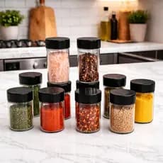 KIT 12 POTES DE VIDRO PARA TEMPEROS COM TAMPA DE PLÁSTICO  PRETA + BRINDES