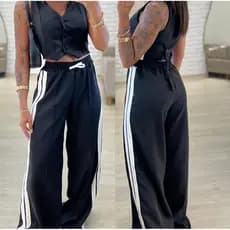 Calça trackpants pantalona feminina wida leg listra lateral larga