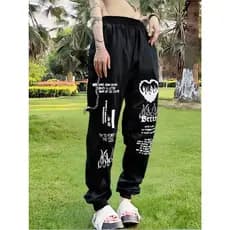 calça jogger tactel gringa com corrente estampada CORAÇAO