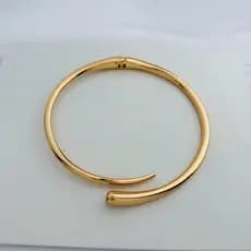 CHOKER FOLHEADO ARO GOTA DOURADO