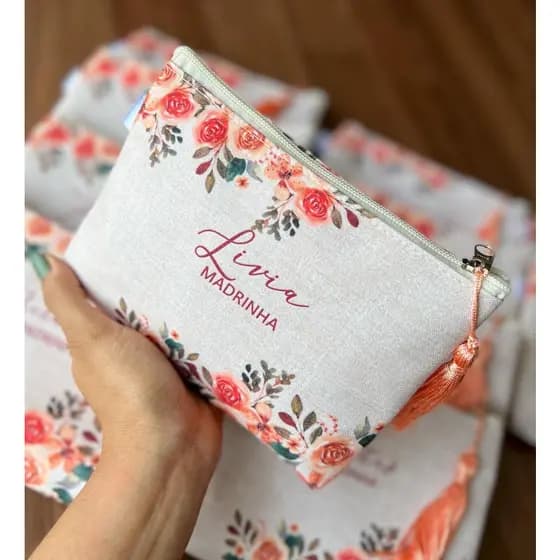 Kit 5 Nécessaire Personalizada com Nomes Floral Terracota para Madrinhas, Formaturas e Aniversários.
