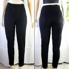 Calça feminina preta em chamois aveludado. TAM P [MEDIDAS NA DESCRIÇÃO] [BRECHÓ]