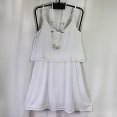 Vestido branco em crepe de viscose, TAM 40, réveillon [MEDIDAS NA DESCRIÇÃO] [BRECHÓ FOFUCHA]