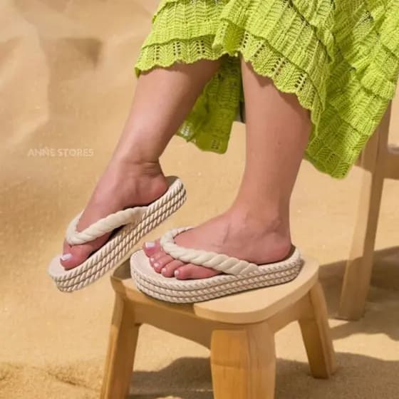 Chinelo Flatform Trancinha Feminino Micro Moderno Conforto Verão