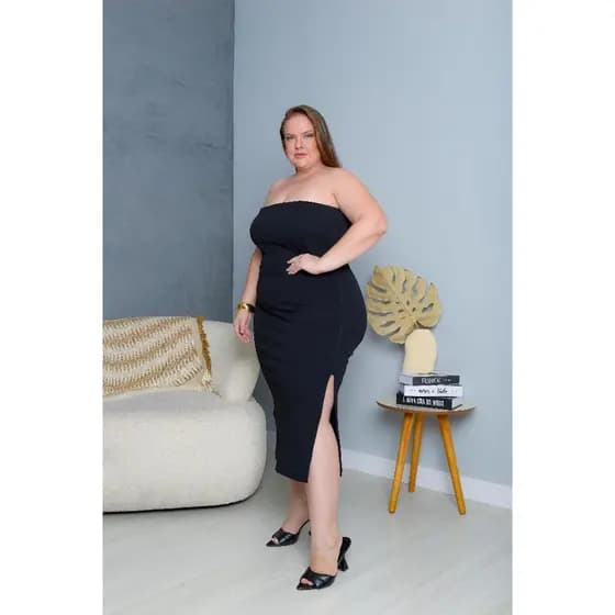 Vestido Plus Size Feminino Fenda Curve Tomara que Caia - Elegante e Tendência Oferta