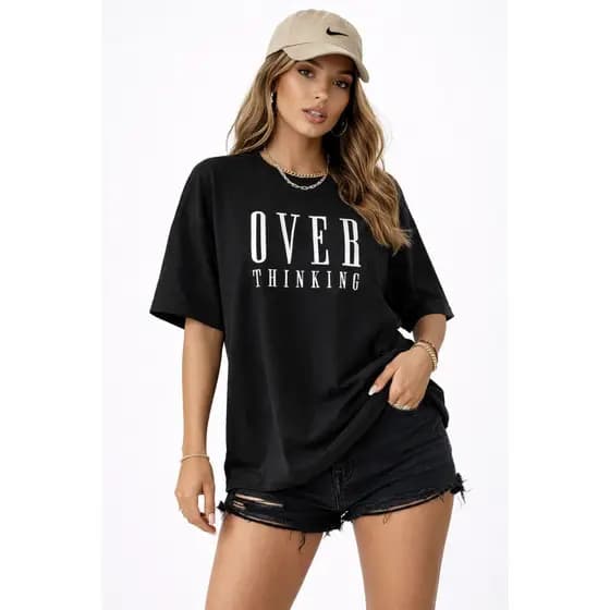 Camiseta Oversized Tradicional Feminina Over Thinking estilo de Rua Largo Academia 100% Algodão