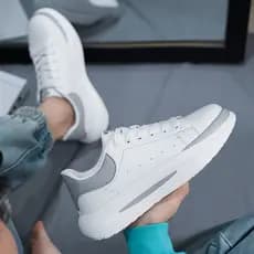 Tênis Masculino Branco De Couro Com Sola Grossa Para Primavera/Verão