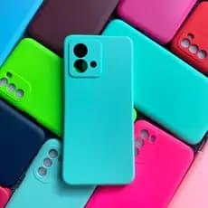 Kit Capa + Pelicula 3D ou Somente 1 capinha Para Motorola Moto G84 Capinha Aveludada Case