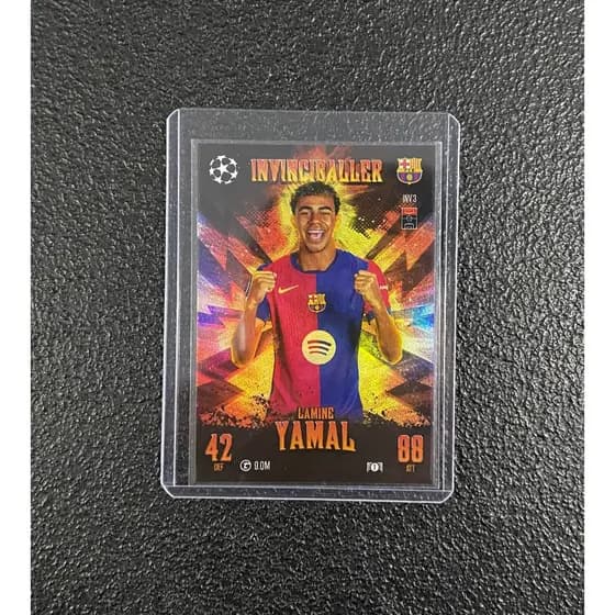 Carta Lamine Yamal Invinciballer + 5 Cartas aleatórias diferentes Topps