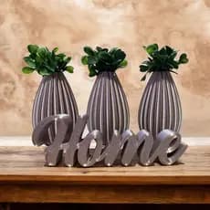 Cachepot Com Planta Artificial e Letreiro Home