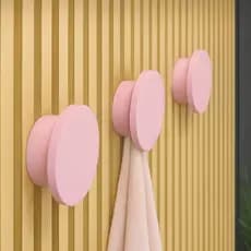 Kit Porta Toalha Pendurador Banheiro Com Fita Adesiva Rosa