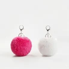 Chaveiro Pompom Pelúcia Kit Com 2 Pink E Branco