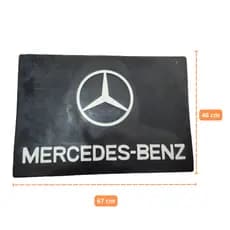 Parabarro Traseiro Caminhão Mercedes Benz MB 67x46cm Borracha Borrachão Lameira Para barro Aparabarro