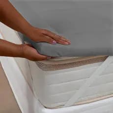 Protetor de Colchão Queen Size Box Pillow Top Capa Acolchoada Colchonete Micropercal 400 Fios