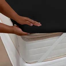 Protetor de Colchão Casal Padrão Box Pillow Top Capa Acolchoada Colchonete Micropercal 400 Fios