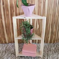 Mesinha de canto em madeira pinus Prateleira de canto para banheiro Prateleira de madeira Mesinha para banheiro Mesinha para plantas Porta objetos Escrivaninha