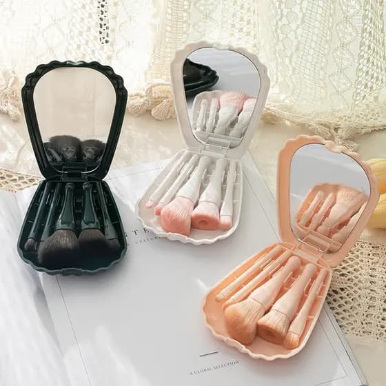 Kit 5 Pincéis de Maquiagem Com Estojo em Forma de Concha do Mar e Espelho Portátil - WL