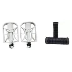 Pedal Branco Para Bicicleta Aro 12 Feminina E Manoplas Pretas Bike Infantil