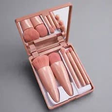 Kit 5 Pincéis de Maquiagem Portátil com Espelho Dobrável – Mini Conjunto de Viagem