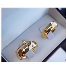Par de Alianças 6mm Anatômicas Mais 1 Anel Solitário de Aço Inoxidável Banhado a Ouro 18K