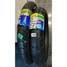 Par Pneu Biz/pop Mais Largo Michelin Pilot street 2 S/Camara 70/90x17+110/80x14