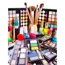 Batons, maquiagem, sombras e delineadores, cosméticos e produtos de beleza e cosmetico venda aleatoriamente 1 ITEM