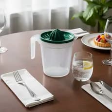 Jarra de Plástico com Espremedor de Frutas 1,8L Colors