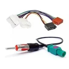 Plug Chicote Ligação Som + Adaptador Antena Sandero Duster Logan Kwid Captur Oroch