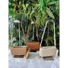 Bolsa Transversal Feminina Luxo Com Carteira Courinho Sintético