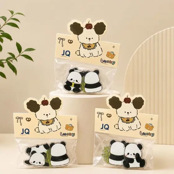 Kit com 2 Clips Panda Kawaii em Acrílico Transparente para Fotos Bilhetes e Documentos