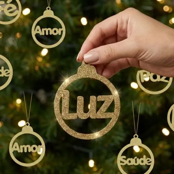 KIT 10 Enfeites Natal MDF Dourado Glitter Bolas com Palavras Amor Fé Luz Paz Saúde Árvore Premium