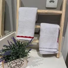 Escadinha decorativa porta pano de prato e toalha