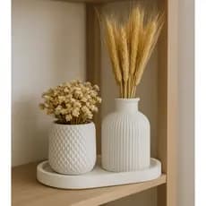 KIT VASOS E BANDEJA Decoração  Susy 3 peças em gesso / sem flores /presente casa copa sala ambiente