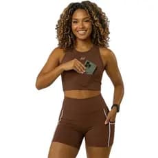 Conjunto Treino Alta Compressão Top Com Bojo Removível Short Ciclista Com Bolsos Laterais Feminino
