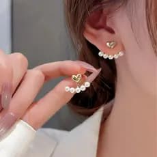 Brinco Delicado Coração com Pérolas Estilo Romântico e Elegante