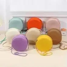 Bolsa de Palha redonda praia transversal linda verão, passeio e com muito estilo para seu dia Moda