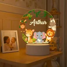 Luminária Personalizada Com Nome A Sua Escolha Quarto Menino Safari Baby Leão Elefante Girafa Bebê