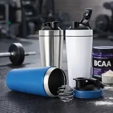 Coqueteleira Térmica 900ml com Mola Para Academia Shake para Whey