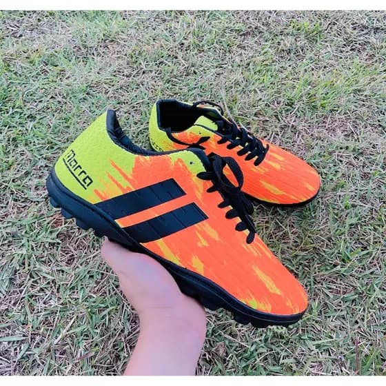 Tênis Chuteira Society Costurada M-1 AMARELO/LARANJA/PRETO Super Reforçada Society Adulto Unissex Masculino Feminino