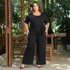 Macacão Malha Canelada Lisa Plus Size Decote Quadrado Faixa Cintura Confortável Curvy Moderno