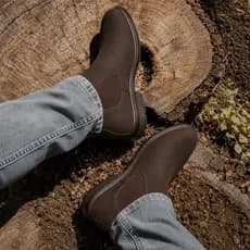 Botina Masculina Bota Premium Camurça Leve Resistente e Confortável - Lançamento Country 2026