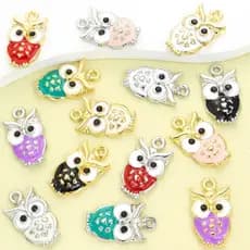 10 Peças Tema Animal De Desenho Animado Coruja Fofa Gotejamento Liga De Óleo Amuletos Personalidade Colar Pulseira Chave
