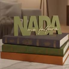 Letreiro Decorativo Nada me Faltara Relevo Impressão 3D Decoração Personalizado Minimalista