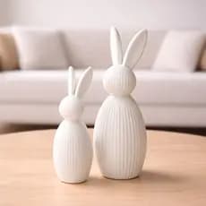 Kit Decoração de Páscoa com 2 Coelhos Decorativos Enfeite Temático para Sala e Mesa