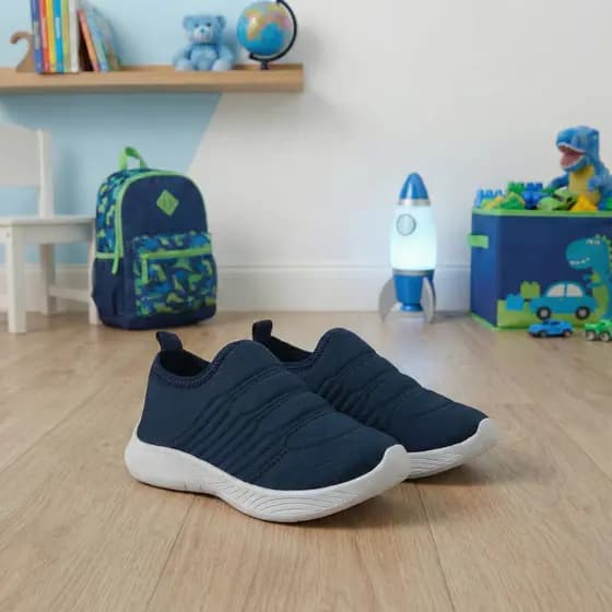 Tênis Infantil Menino Aranha Calce Fácil Escolar Conforto e Estilo