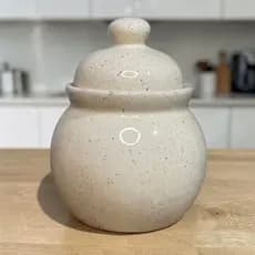 Pote Formato de Bolinha 1,1 Litros Feito em Cerâmica Biscoitos
