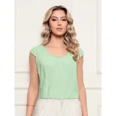 ALETHEIA - BLUSA T-SHIRT DE MANGA CURTA COM DETALHE DE PREGAS NO DECOTE - BLUSAS FEMININAS BLUSINHAS
